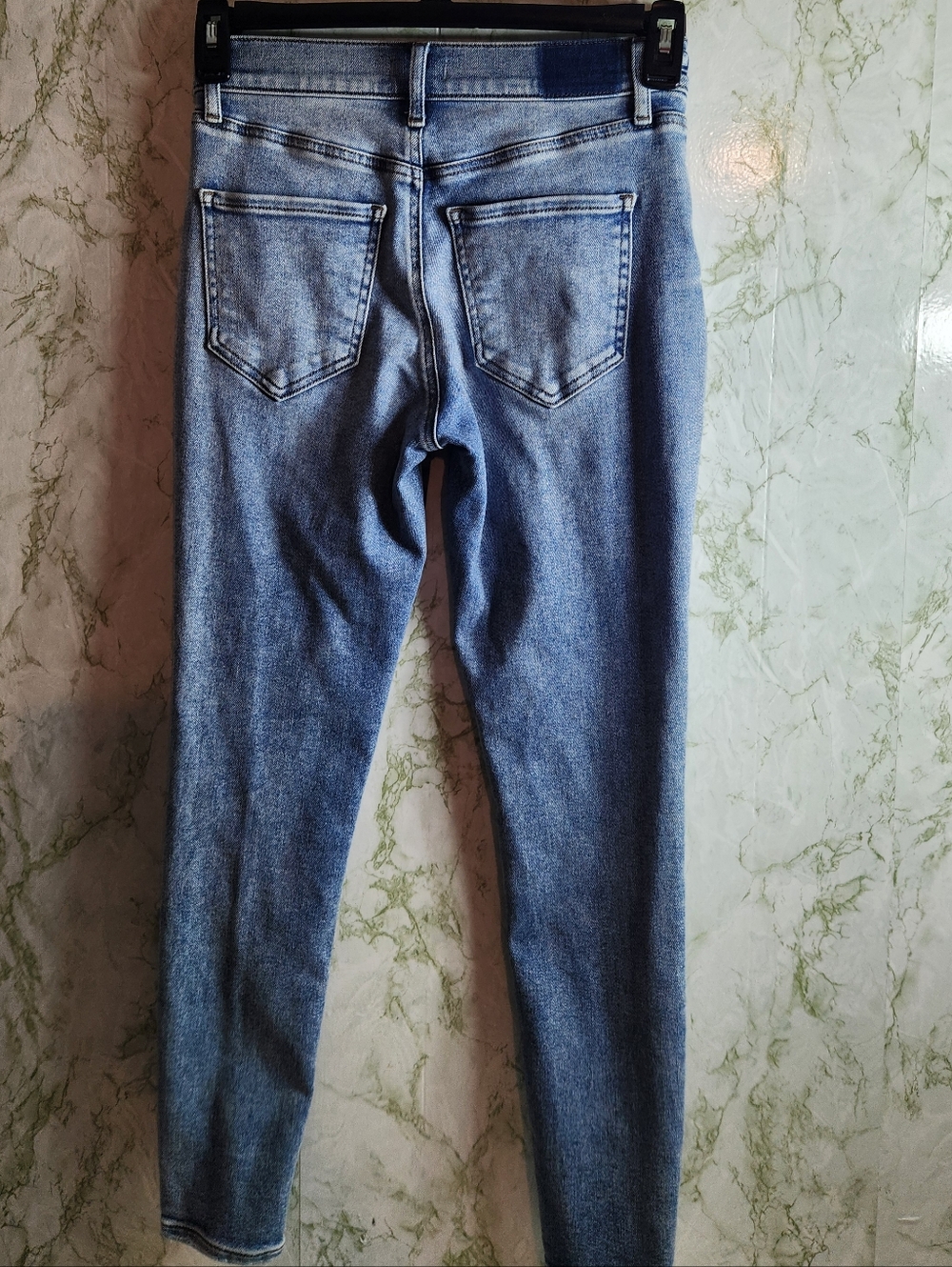 EXPRESS Mid Rise Skinny Jeans - Picture 7 of 14